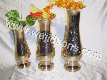 BRASS FLOWER VASE