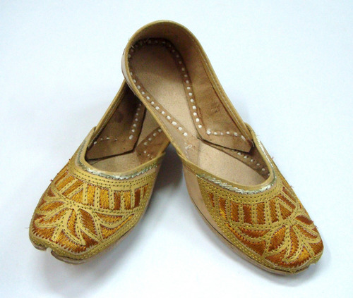 Rajasthani Mojari