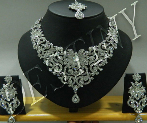 Imitation Jewelery 