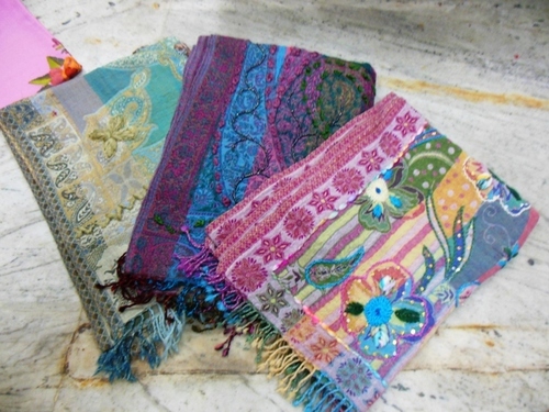 100% Boiled Woolen Embroidery Stoles