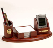 Wooden pen stand