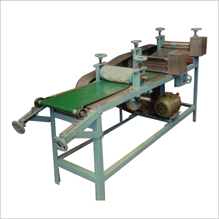 Pani Puri Sitting And Cutting