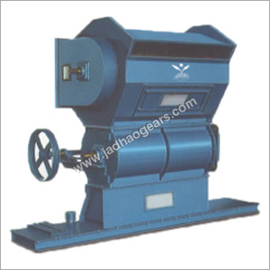 Double Roller Ginning Machine