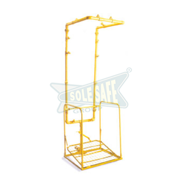 Multiple Nozzle Platform Showers