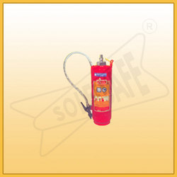 Dry Powder Type Extinguisher Application: Fire Fighting