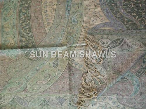 SILK PAISLEY DESIGN