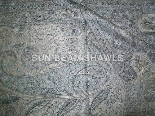 SILK PAISLEY DESIGN