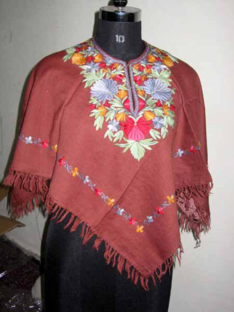 Woolen Pounchu