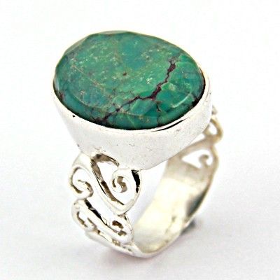 Sensational Turquoise Gemstone Silver Ring
