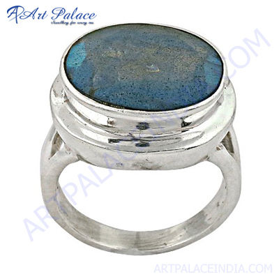 Romantic Labradorite Silver Ring