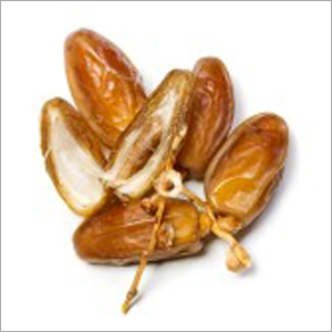 Customized Dry Dates Cutting