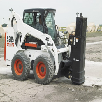BOBCAT S205 Turbo-Skid Steer Loader
