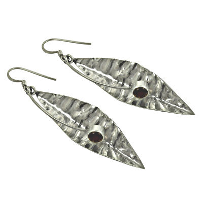 Leaf Style Silver Earrings With Garnet