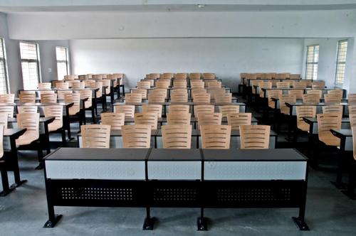 College Classroom Furniture