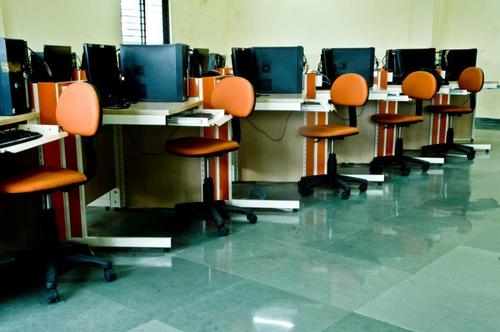 Zig-Zag Computer Lab