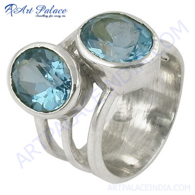 Attrective Blue Topaz Gemstone Silver Ring