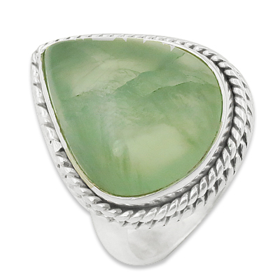 Attrective Big Prehnite Gemstone Silver Ring