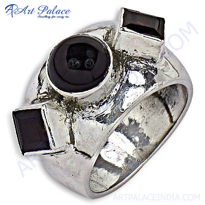 Unique Garnet 925 Sterling Silver Ring