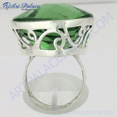 Amazing Peridot 925 Silver Ring 