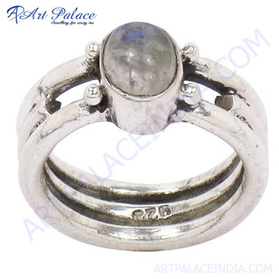 Latest Style Silver Rings With  Rainbow Moonstone