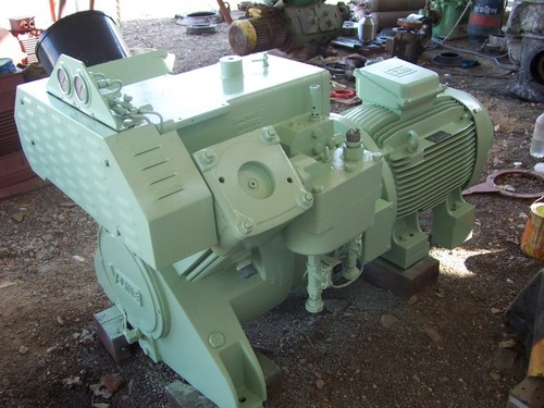 AIR COMPRESSOR
