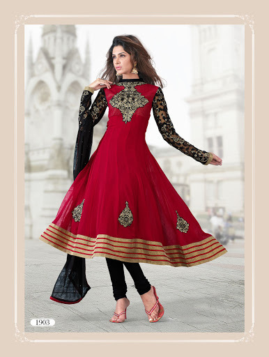 Fashionable Salwar Kameez