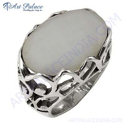 Latest Luxury Fashionable White Quartz Silver Gemstone Ring