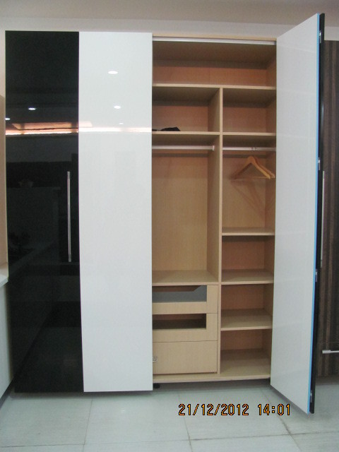 Wardrobe - Hi- Gloss