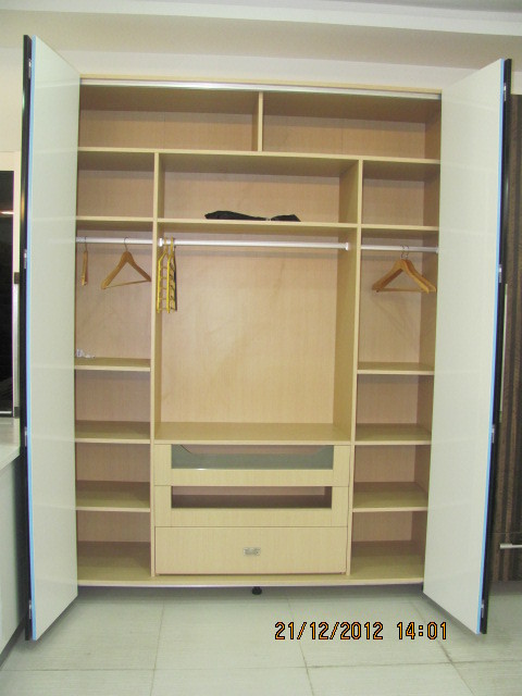 Wardrobe - Hi- Gloss