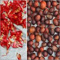 Natural Dried Nutmeg