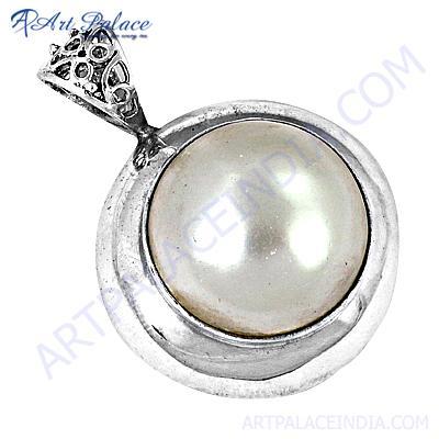 Sensational Pearl Gemstone Silver Pendant