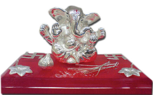 ganesh-in-silver