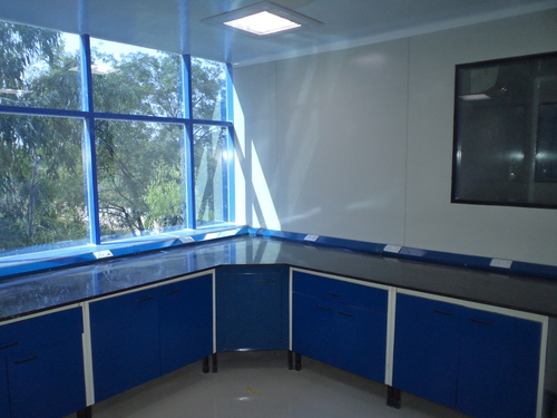Laboratory Fume Chamber