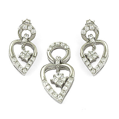 New Heart Shape Cubic Zirconia Silver Gemstone Earings & Pendant Set
