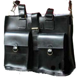 TE Hand & Traveller Bags