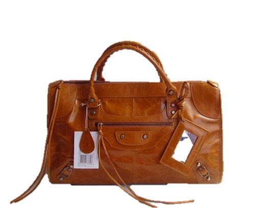 TE Hand & Traveller Bags