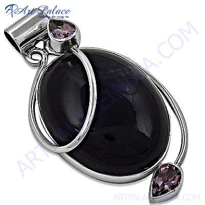 Rocking Style Amethyst Gemstone Silver Pendant