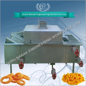 Continuous Kurkure Fryer Machine
