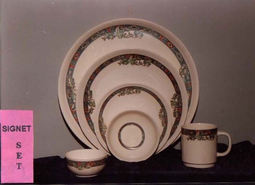 Finest Melamine crockery Finest Melamine crockery