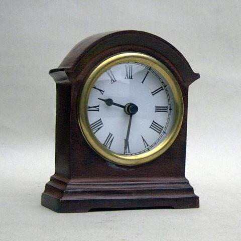 NAUTICAL BRASS WOODEN CLOCK BATTRIES NOT INCLU. 4.5