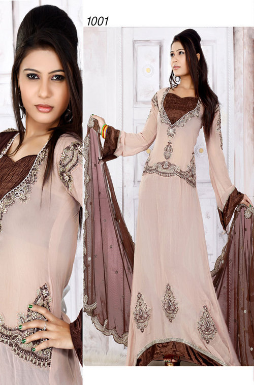 डिज़ाइनर पार्टी वियर अनस्टिच्ड सूट