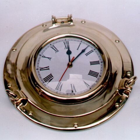 NAUTICAL BRASS SHIP POTHOLE CLOCK 11