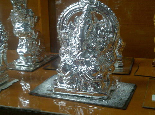 Idols in Silver Spray