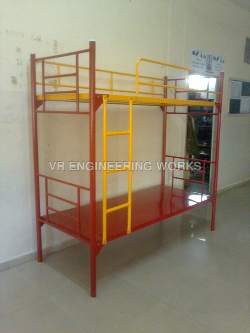 Stainless Steel Bed By VR ENGINEERING WORKS