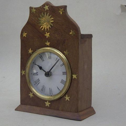 Wooden Hut Sun Clock 7"