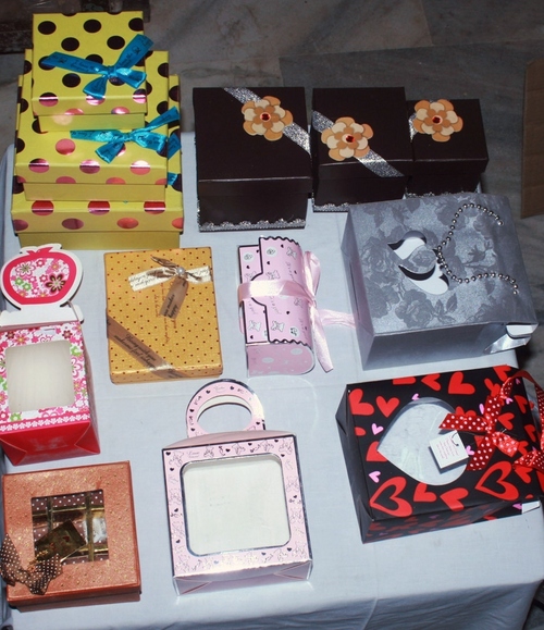 Gift Packing Boxes