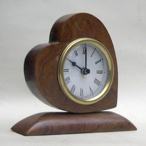 NAUTICAL WOODEN HEART CLOCK NOT INCL.BATTRIES 6