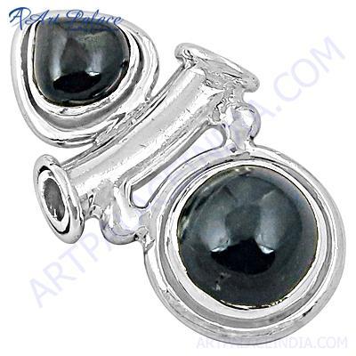 Trendy Black Star Gemstone Silver Pendant