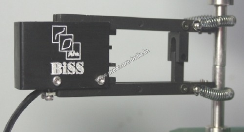 Room Temperature Extensometer