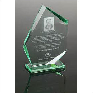 Glass Trophies - Glass, Variable Dimensions, Green | Elegant Design, Customizable Text, Engraving Possible, Box Packaging